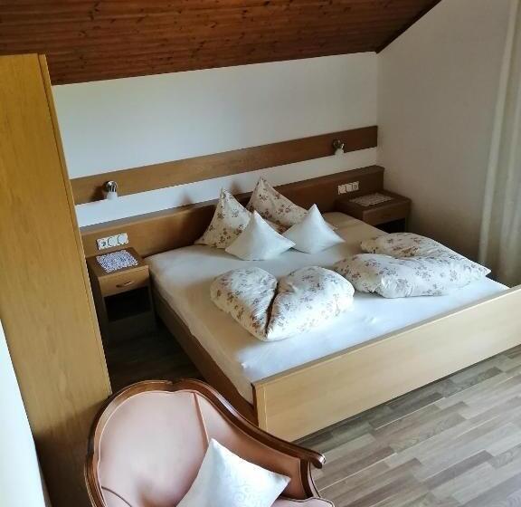 Номер Стандарт с Балконом, Haus Ebner Eppan An Der Weinstraße St Pauls