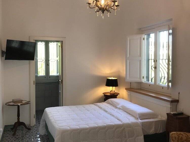 标准间, Villa De Cillis Carafa