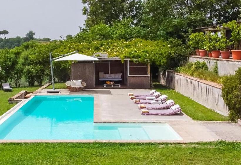 Люкс Вид на Бассейн, Tenuta Colle Sala   Country House & Suites