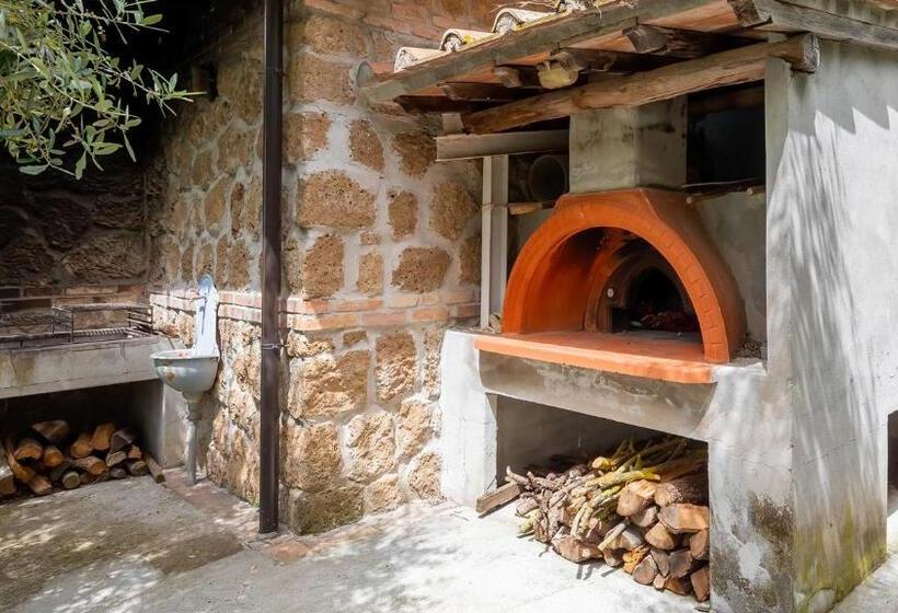 Люкс Вид на Сад, Tenuta Colle Sala   Country House & Suites