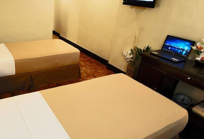 Quarto deluxe, Fersal Hotel Malakas, Quezon City