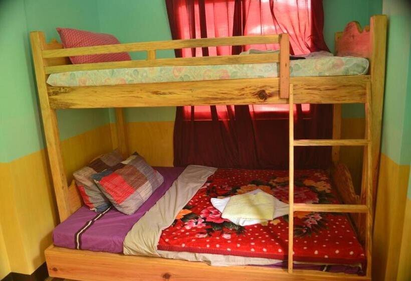 4인용 스탠다드 룸, Banaue Greenfields Inn