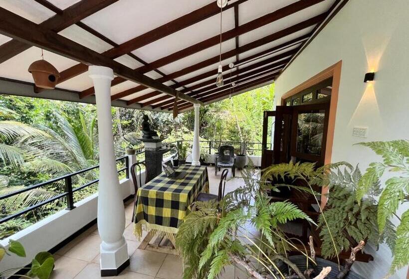 Номер Стандарт, Rock Side Inn