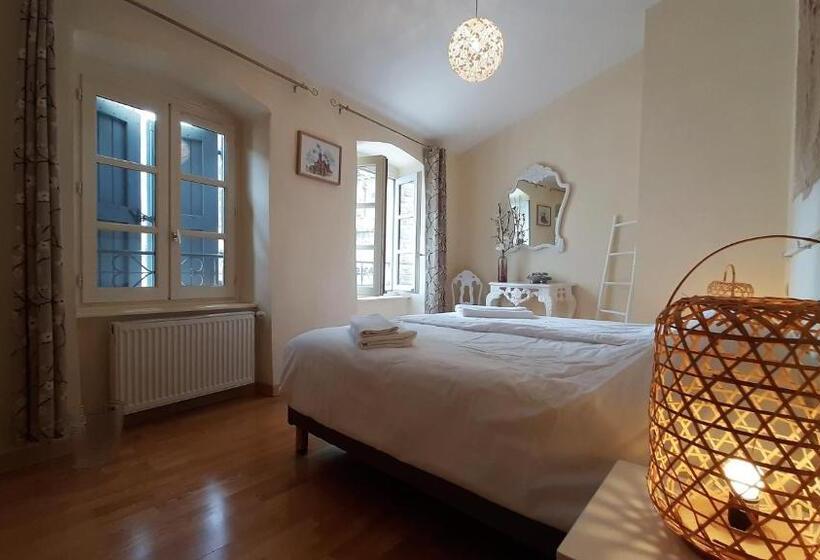 Четырехместный Номер Стандарт, Relais Du Noble Voyageur