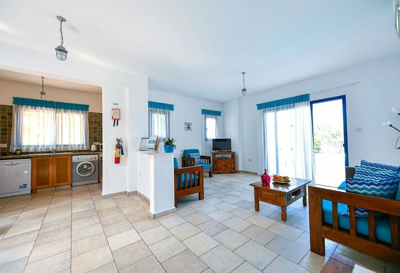 三卧室泳池别墅, Azzurro Luxury Holiday Villas