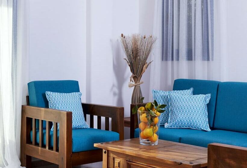 三卧室泳池别墅, Azzurro Luxury Holiday Villas