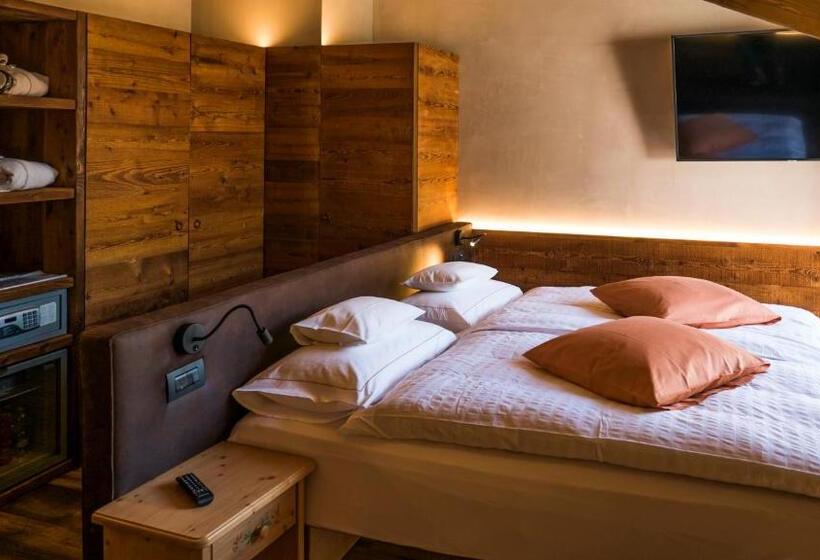 اتاق لوکس, Bivio Hotel Plaza