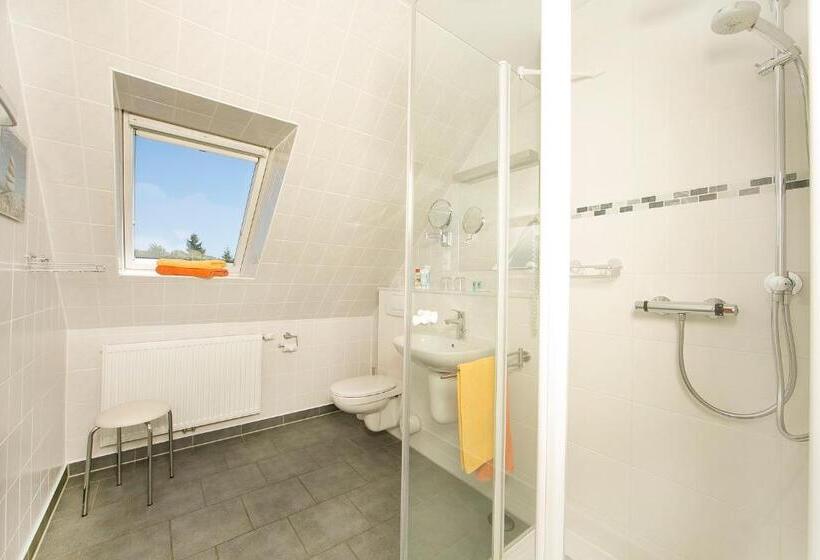 Семейные Апартаменты, Ferienhotel Bernstein