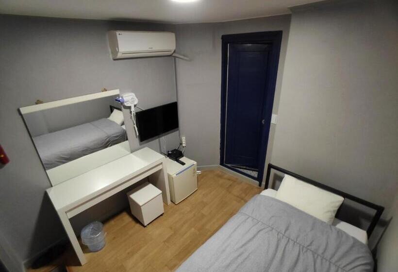 スタンダードシングルルーム, Beewon Guest House