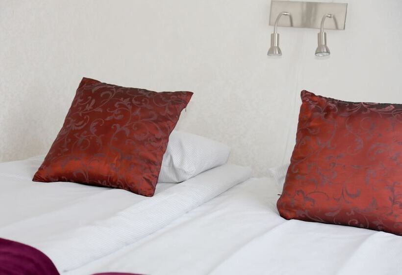 اتاق اکونومی, Grand Hotel Lysekil