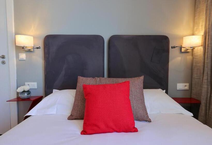 Номер Economy, Hôtel Méditerranée