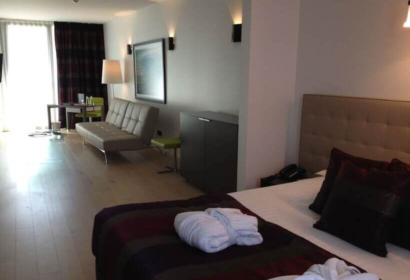 Полулюкс, Mercure Villefranche Sur Saône