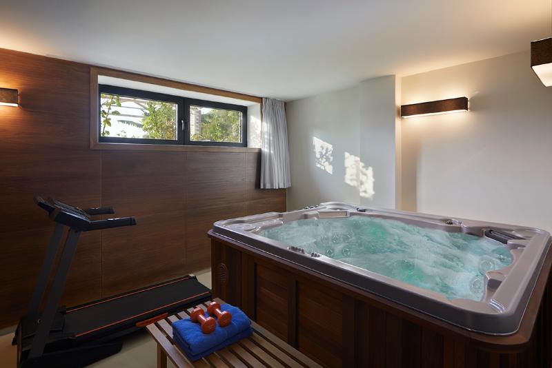 Вилла 4 Спальни, Karvouno Beach Luxury Villas