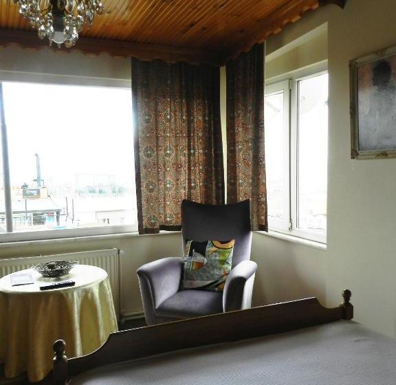 オーシャンビュースーペリアールーム, Guest House   Grandma S House