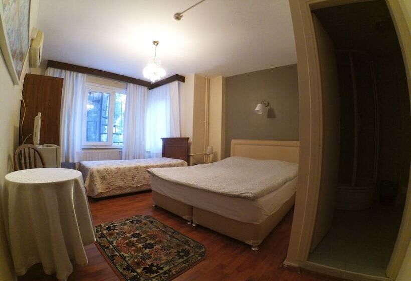 ファミリールーム, Guest House   Grandma S House