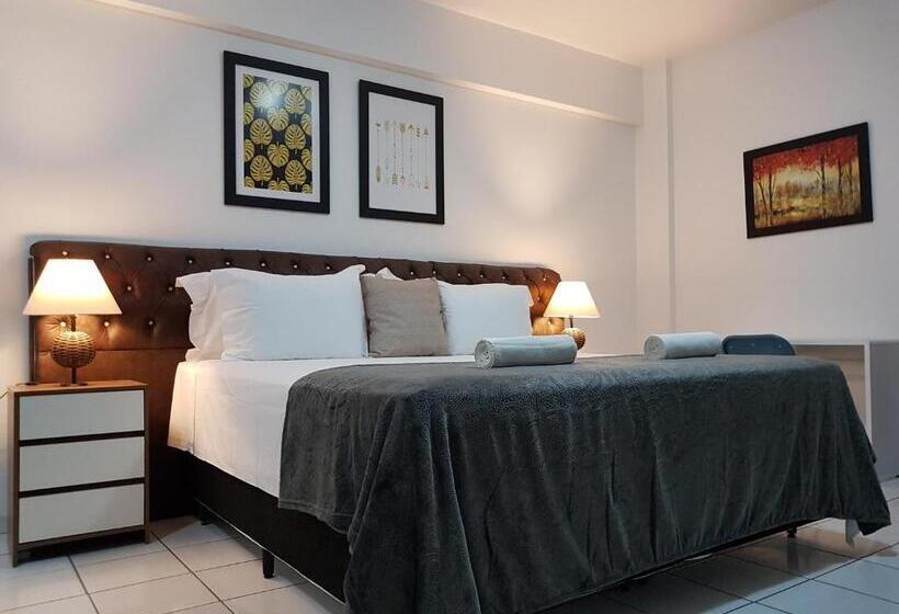Люкс Deluxe Кровать Кинг, B & A Suites Inn Hotel   Quarto Luxo âmbar