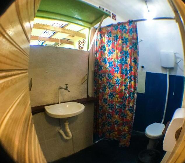 발코니가 있는 스위트, Hostel Moreré
