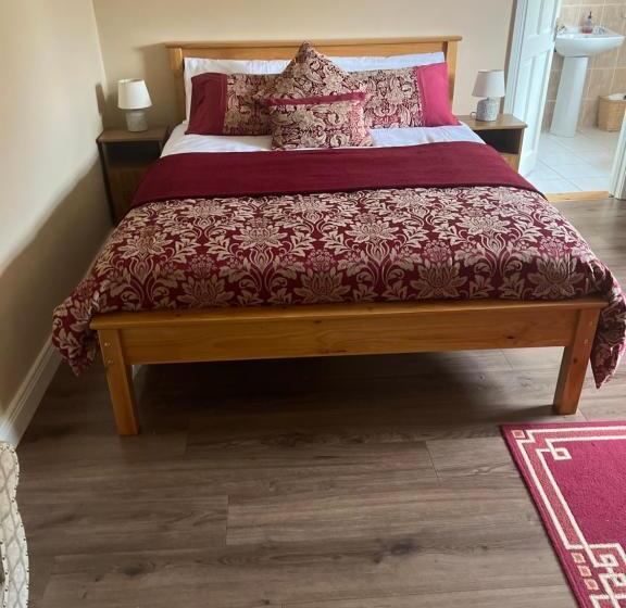 스탠다드 룸, Heeneys Lodge B&b