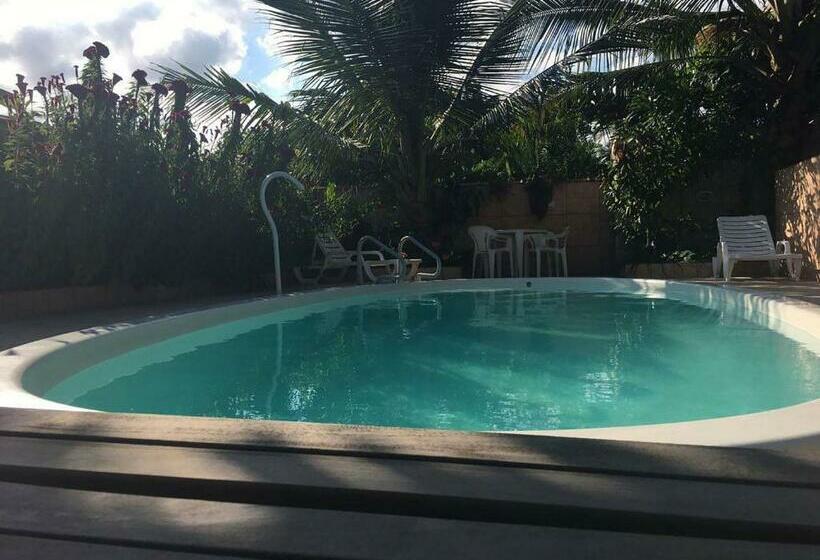 스탠다드 트리플 룸, Suíte 7 Com Piscina E Wi Fi Em Caraguatatuba