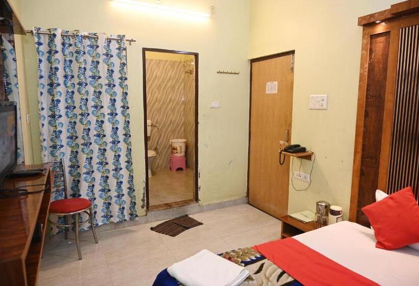 חדר דלוקס, Rameshwaram Guest House