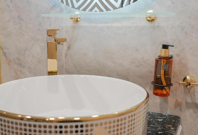 اتاق استاندارد, W Regal Boutique Hotel&spa