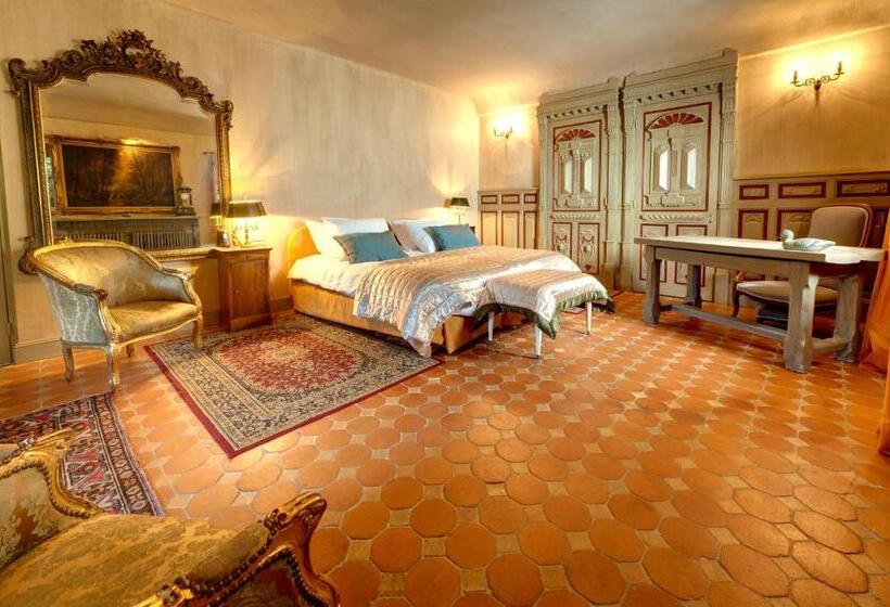 Deluxe Suite King Bed, Chez Bruno