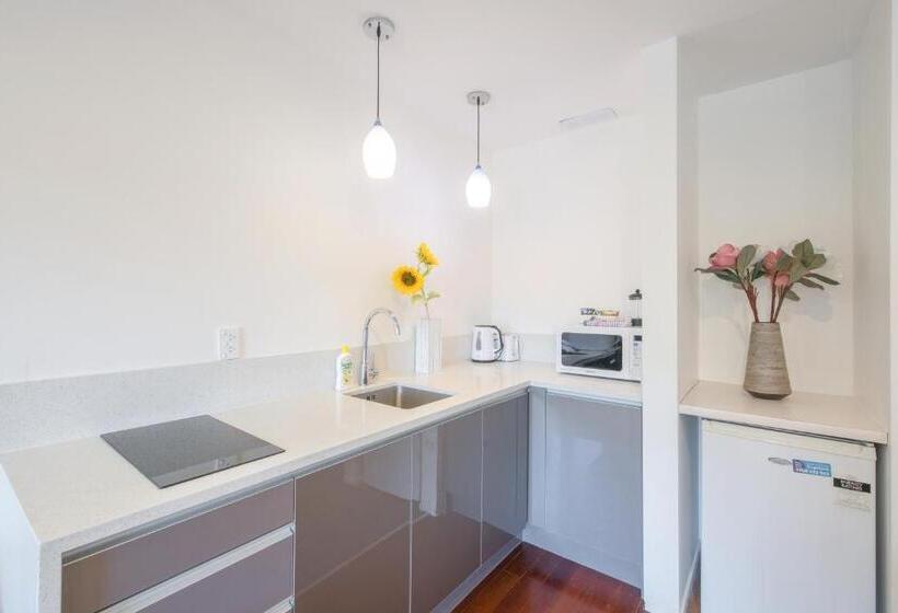 패밀리 스위트, Auckland Newmarket Motel
