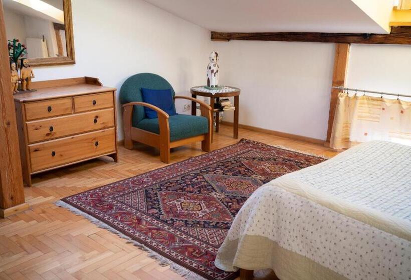 Апартаменты 2 Спальни, Kolory Guest House