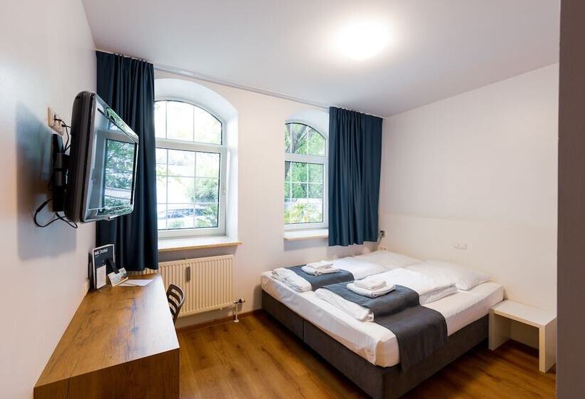Номер Стандарт, Mk Hotel München Max Weber Platz