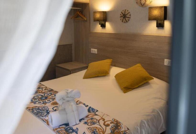 Номер Стандарт, Logis Hôtel Pontet Hostellerie Maleville