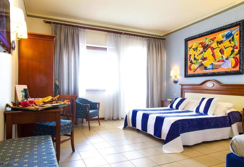 Triple Room Sea View, Riva Del Sole