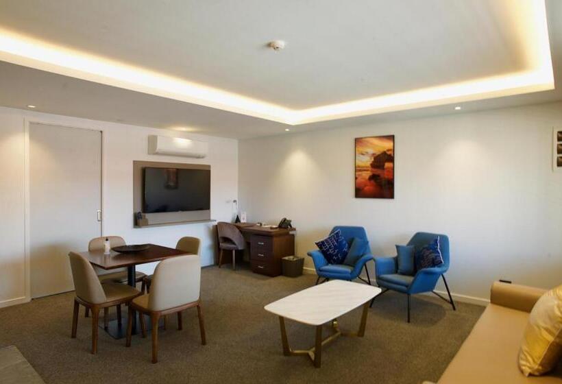 آپارتمان لوکس 1 خوابه, Regal Palms Resort