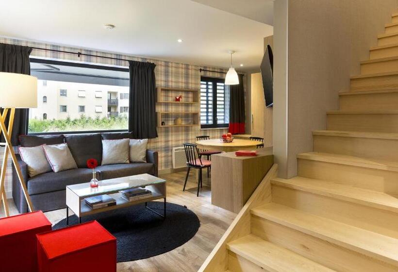 آپارتمان خانوادگی 2 خوابه, Appartements De L Héliopic