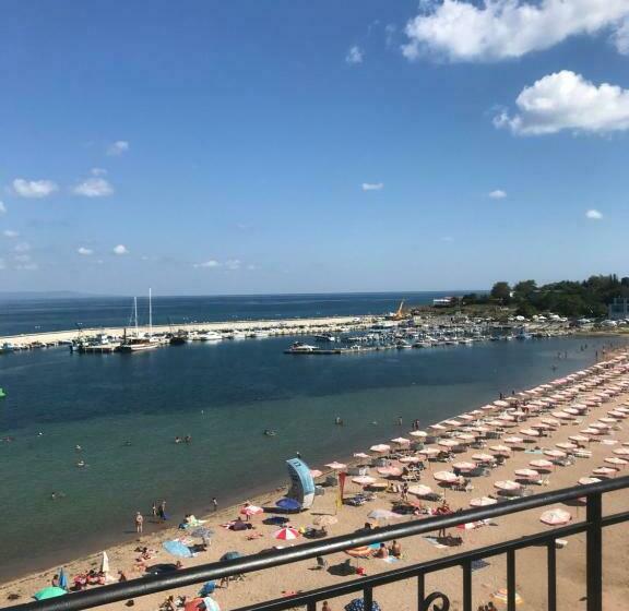 اتاق استاندارد با چشم‌انداز دریا, Villa Maria 2