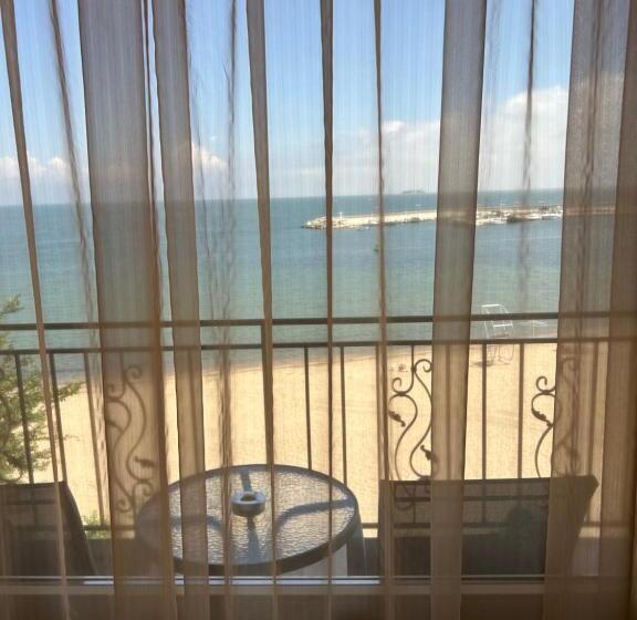 اتاق استاندارد با چشم‌انداز دریا, Villa Maria 2