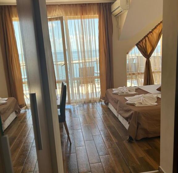 اتاق پنت هاوس, Villa Maria 2