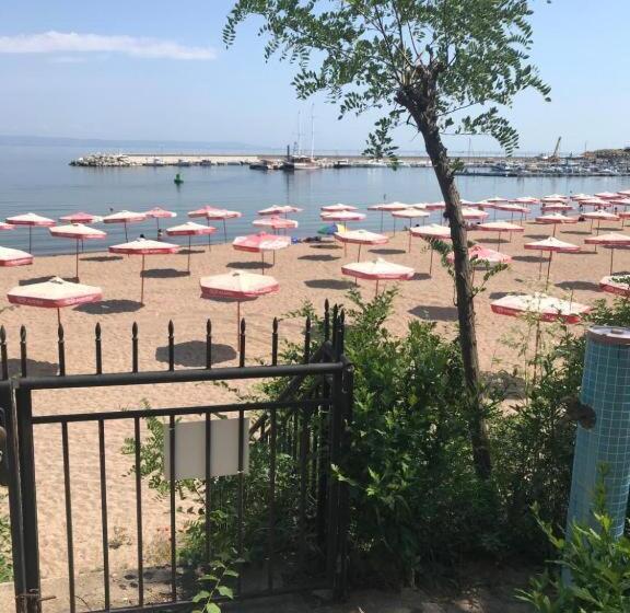 اتاق استاندارد در طبقه همکف, Villa Maria 2