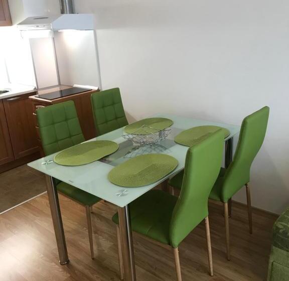 آپارتمان 1 خوابه با چشم‌انداز دریا, Villa Maria 2