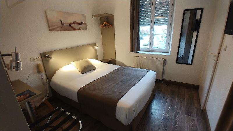 Номер Стандарт Индивидуальный, Cit Hotel Le Cheval Blanc Cognac Centre