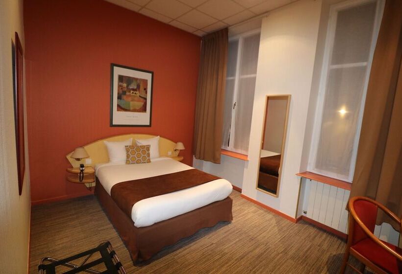 Номер Стандарт, Logis Hôtel Des Oliviers