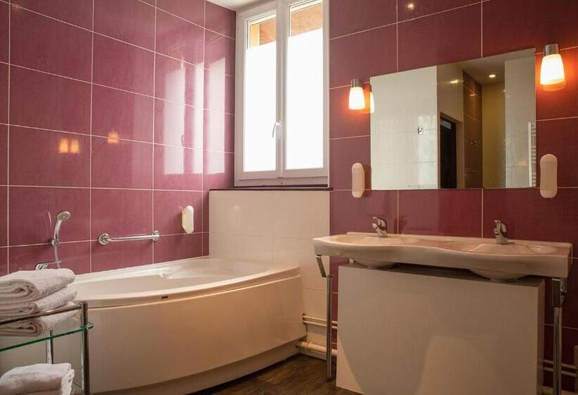 Номер Престиж, The Originals Access, Hôtel Bourges Gare