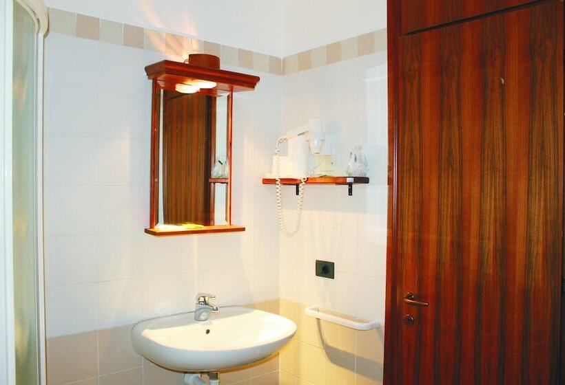 Номер Стандарт, Biker Hotel Al Gallo Forcello