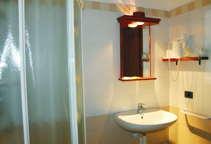 Семейный Номер, Biker Hotel Al Gallo Forcello