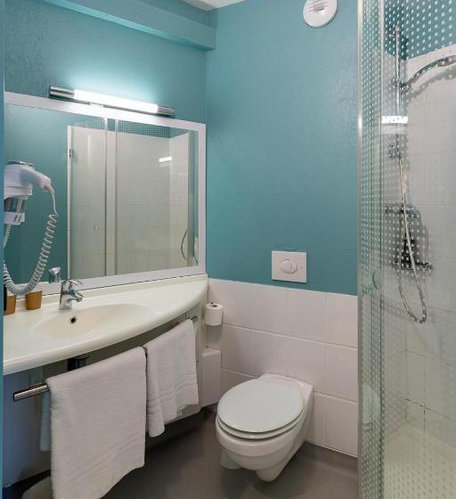 Номер Стандарт, Ibis Budget Millau Viaduc