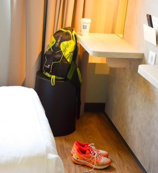 Номер Стандарт, Ibis Budget Millau Viaduc