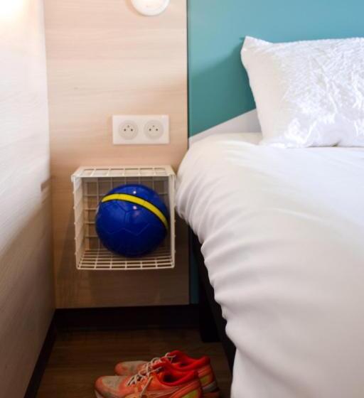 Номер Стандарт, Ibis Budget Millau Viaduc