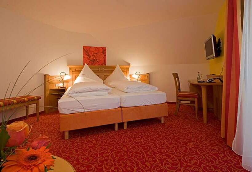 Номер Стандарт, Land Gut Hotel Landgasthof Zur Rose