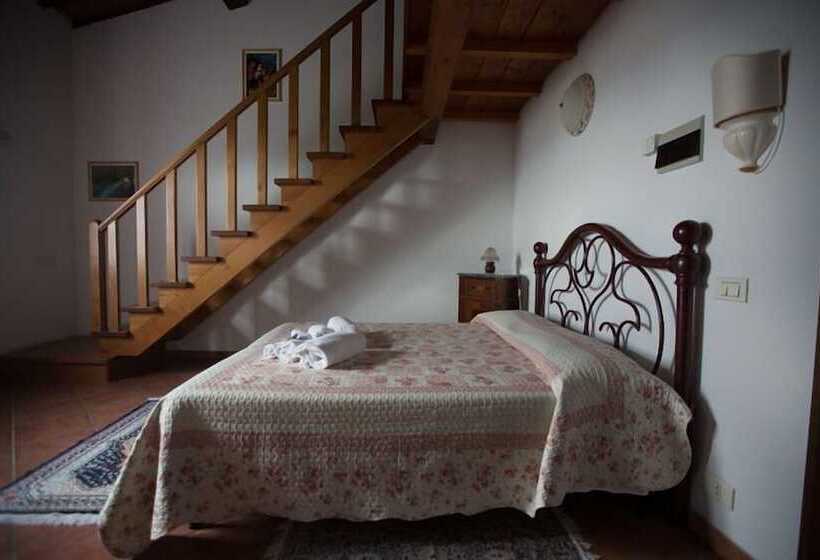 Номер Стандарт, Agriturismo Villani Poderi Nesti & Cupoli
