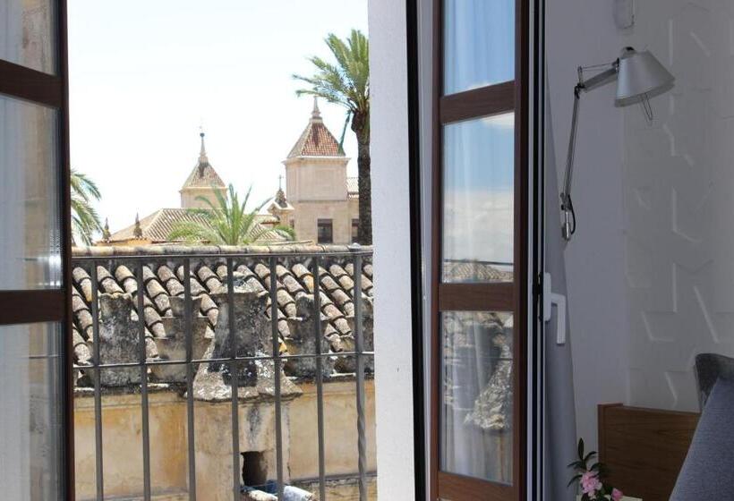 اتاق استاندارد با چشم‌انداز, Boutique Caireles