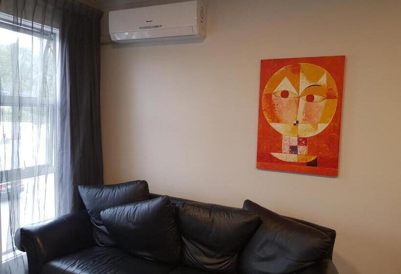 이그제큐티브 스위트, Amethyst Court Motor Lodge